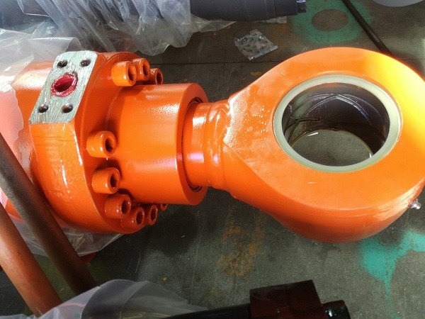 Quality Doosan solar s340 bucket hydraulic cylinder Daewoo hydraulic cylinders of construction equipments parts for sale