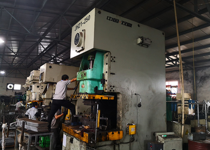 Qingdao Yonglihao Machinery Co.,Ltd.