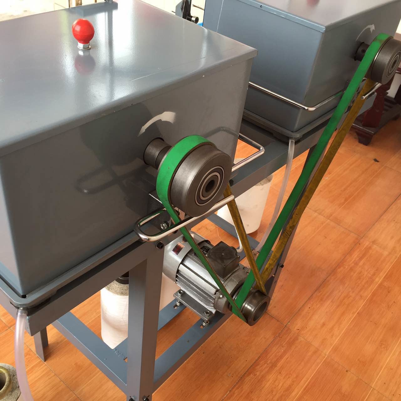 Quality Four Head Cocoon Bobbin Winding Machine Small Volume 81×54×37cm Strong Stability for sale