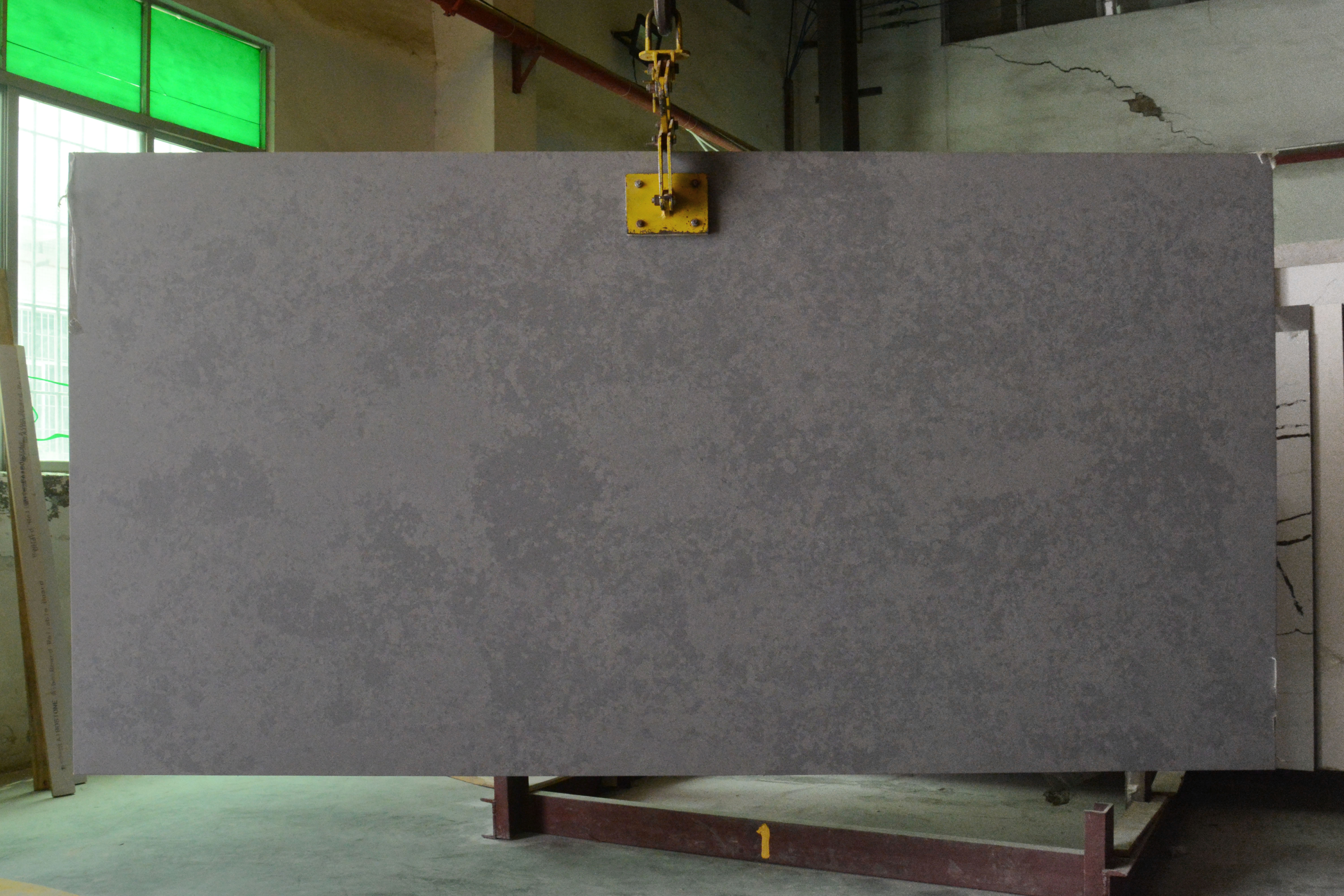 Quality Durable Grey Quartz Stone Scratch Resistance Man Made Quartz Countertops for sale