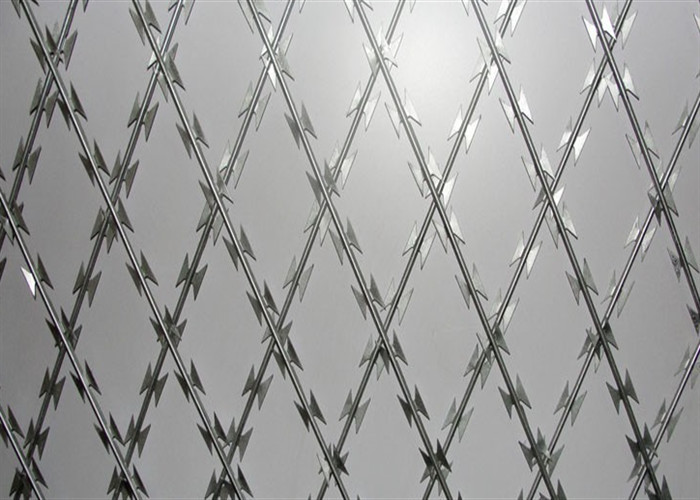 Concertina 500mm 35 Loops Razor Barbed Wire Hot Dipped Galvanized