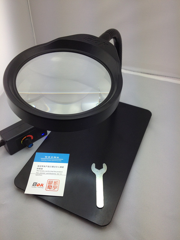 Quality Multi-functional and desk-top magnifier with LED light for sale