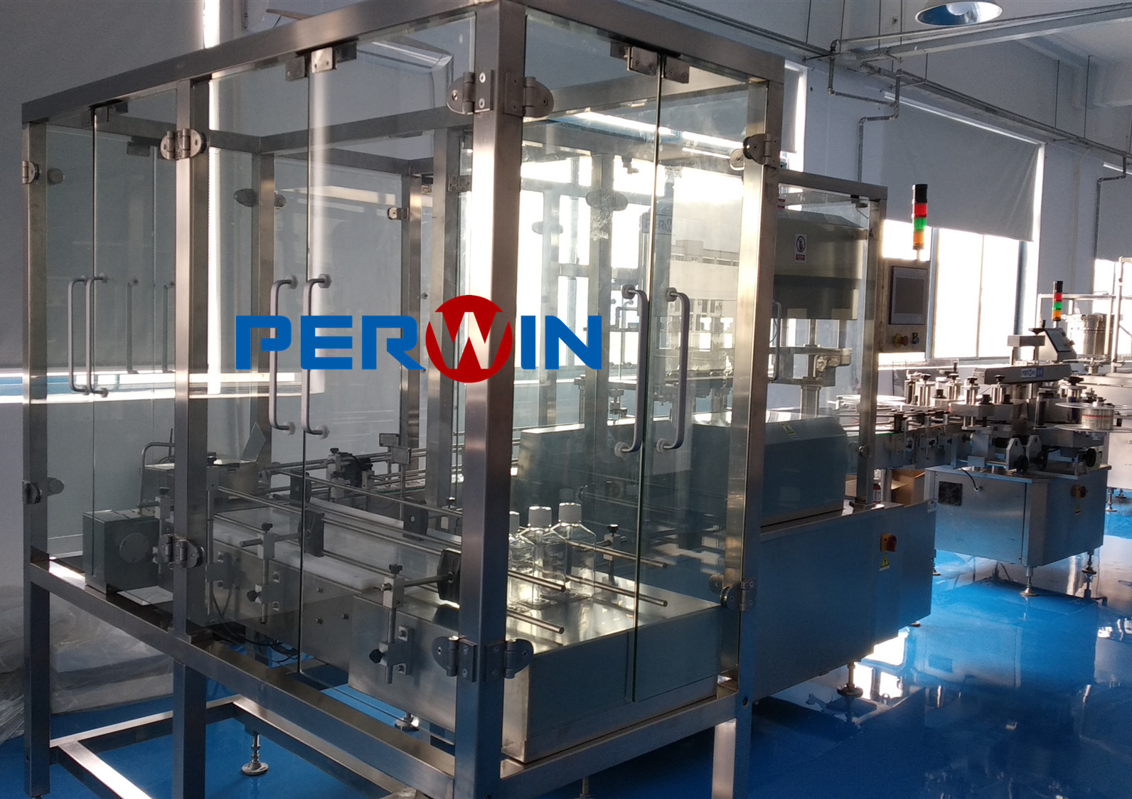 Quality Automatic SéRum Animal Aseptic Filling And Capping Packing Machine for sale