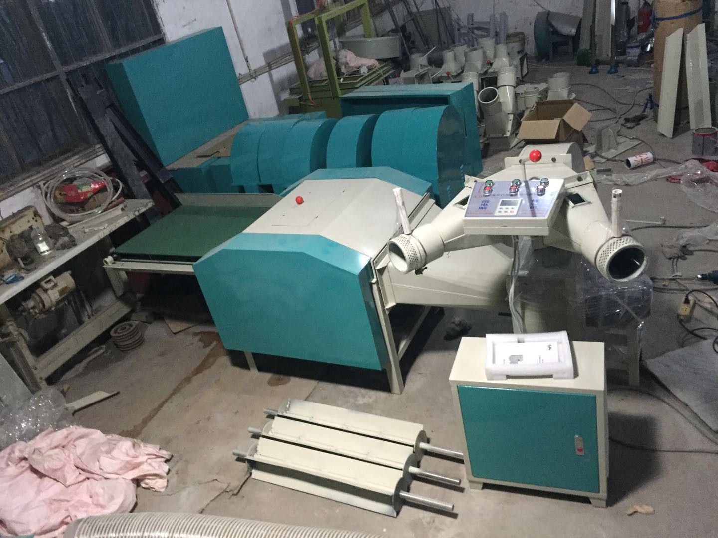 Quality Automatic Fiber Pillow Filling Line High Speed Pillow Manufacturing Machine 7.5kw 380v 50hz for sale