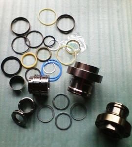 Quality Kobleco SK310 hydraulic cylinder seal kit, earthmoving, excavator part rod seal for sale