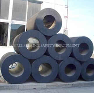 Quality Marine Cylindrical Rubber Fender For Dock for sale