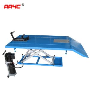 Quality 1m Scissor Vehicle Lift 2.5tonne Air Hydraulic Motorcycle Table Lift for sale