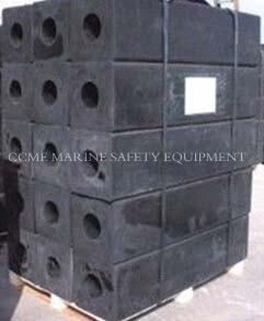 Quality Marine Square Type Rubber Marine Fender With High Performance for sale