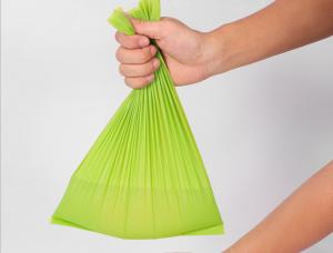 Quality Compostable Biodegradable Disposable Bags , 80X90CM Large Green Garbage Bags for sale