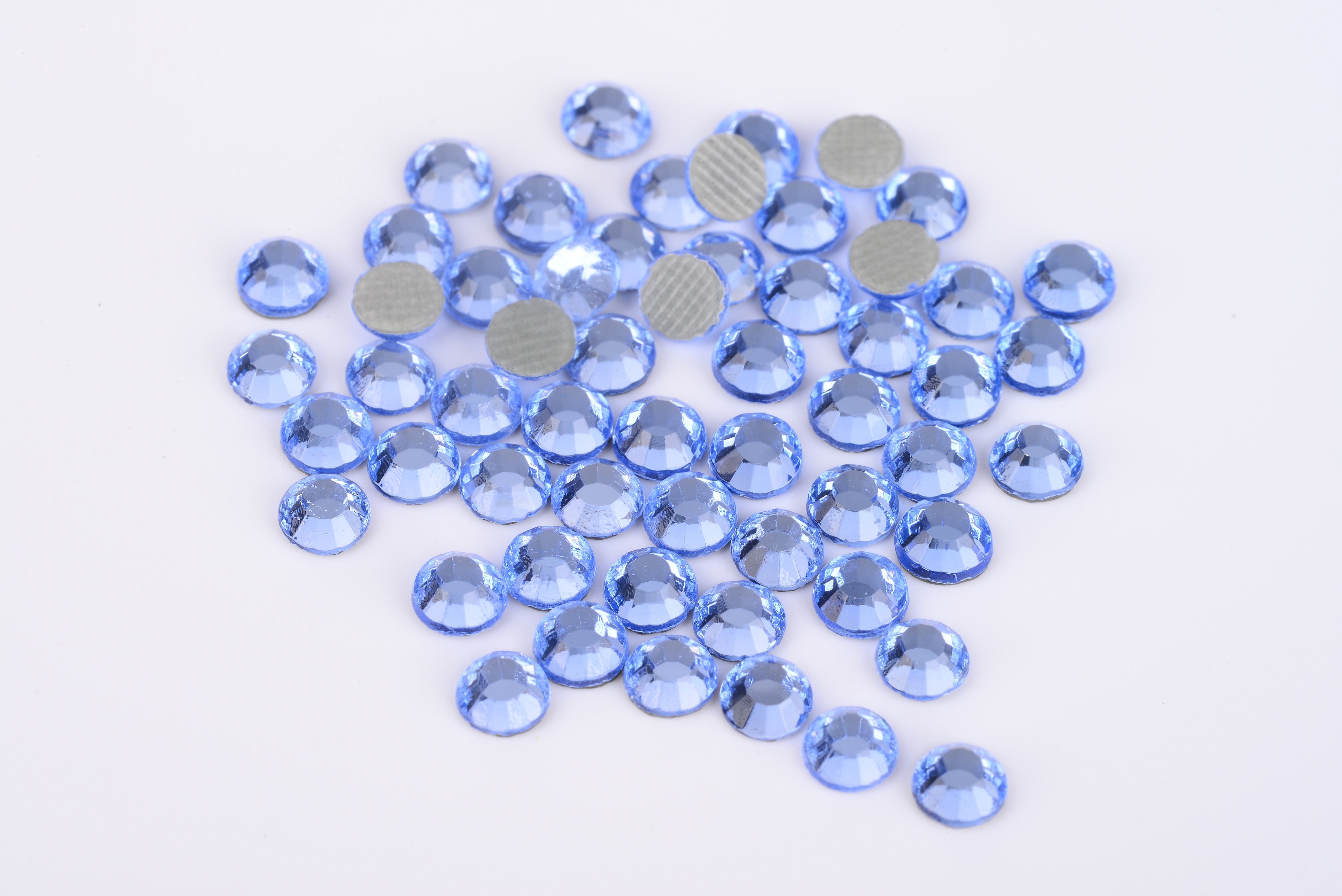Quality Nail Art Loose Hotfix Rhinestones Glass Material Good Stickness With Shinning Facets for sale