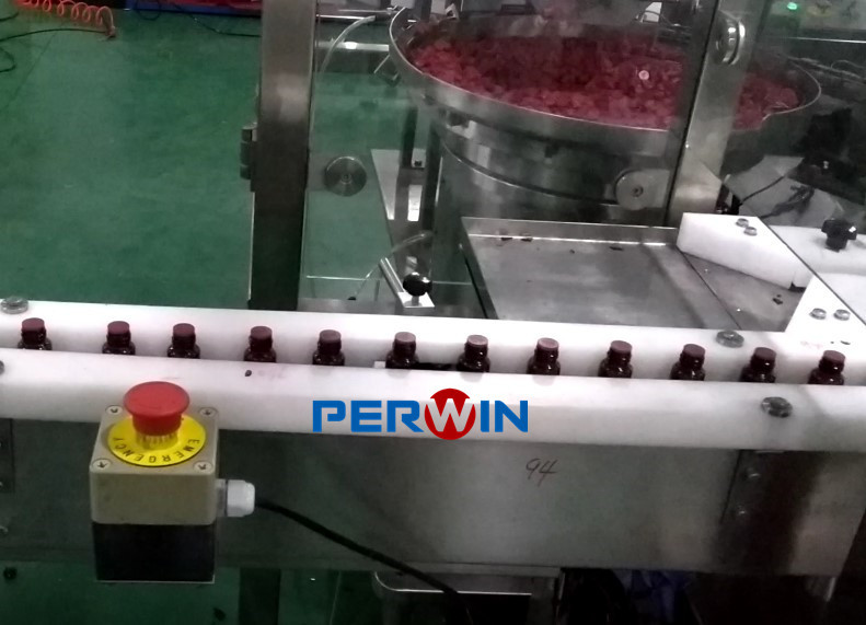 Quality Automatic Filling And Plugging Machine Small Glass Bottle With CE for sale