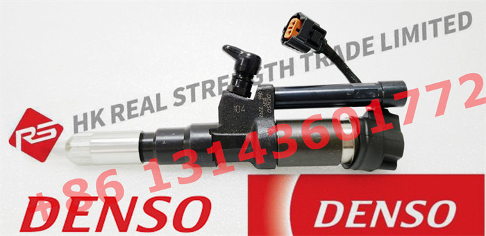 Quality Genuine Common Rail Diesel Engine Fuel Injector 095000-0139 095000-0136 For HINO 23910-1043 for sale