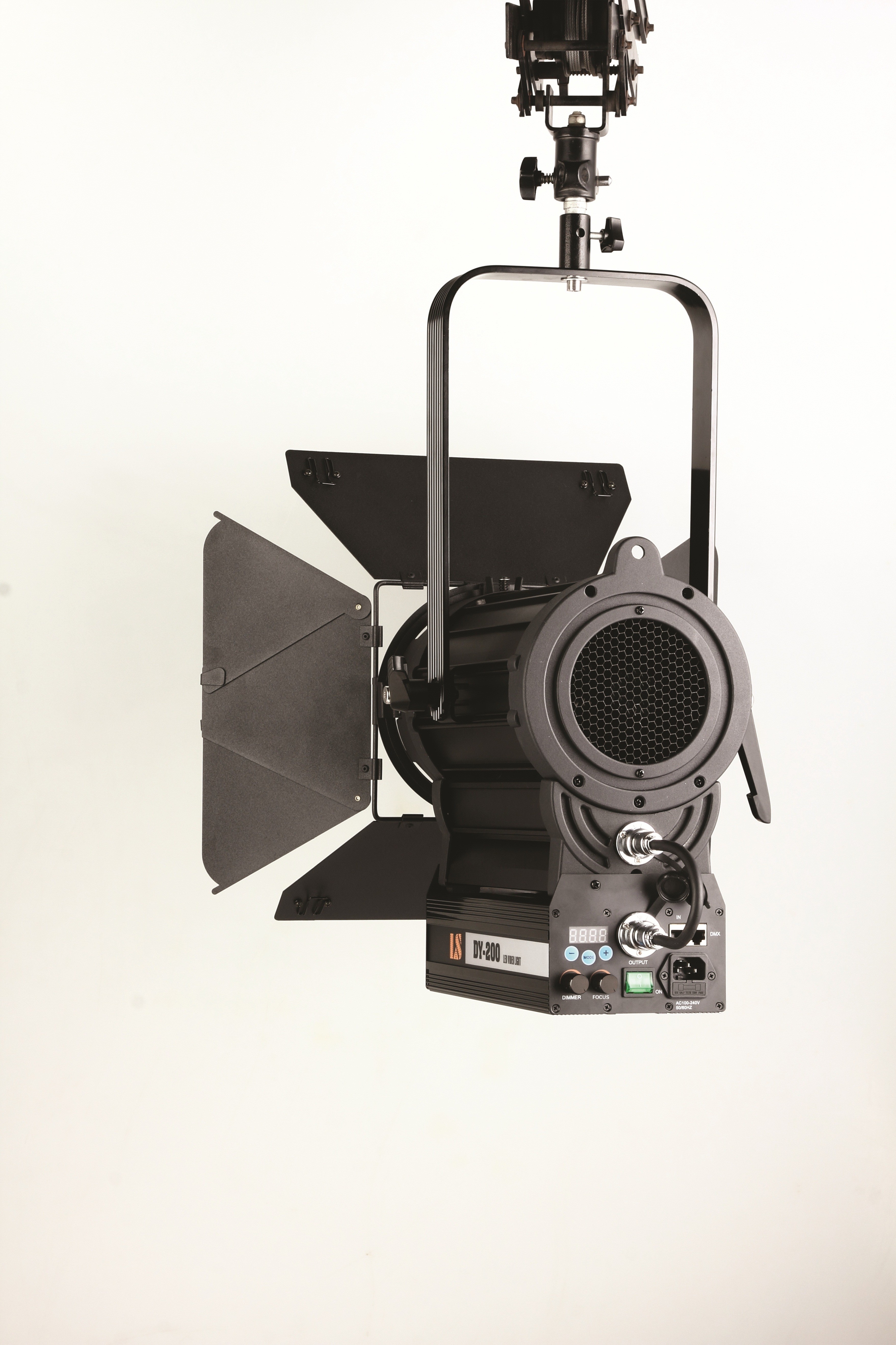 Quality CE / ROHS Professional LED Fresnel Light for Movies Shooting for sale
