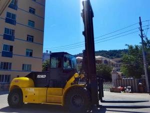 Quality 20 Tons Diesel Forklift FD200 Rated Load 20000kgs High Mast Lifitng Height 8000mm for sale
