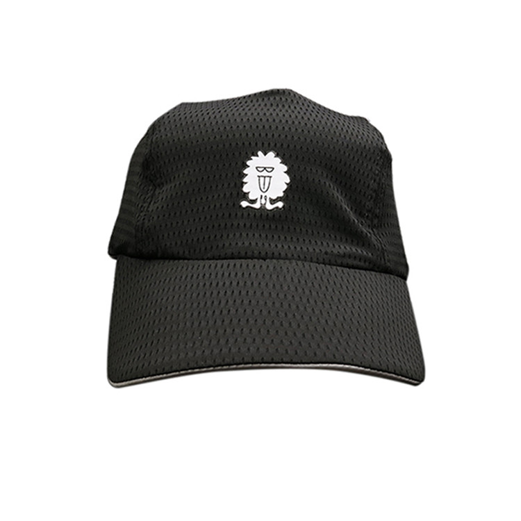 Quality Unisex Dryfit Adjustable Golf Hats With Mesh Decoration Plain Pattern for sale