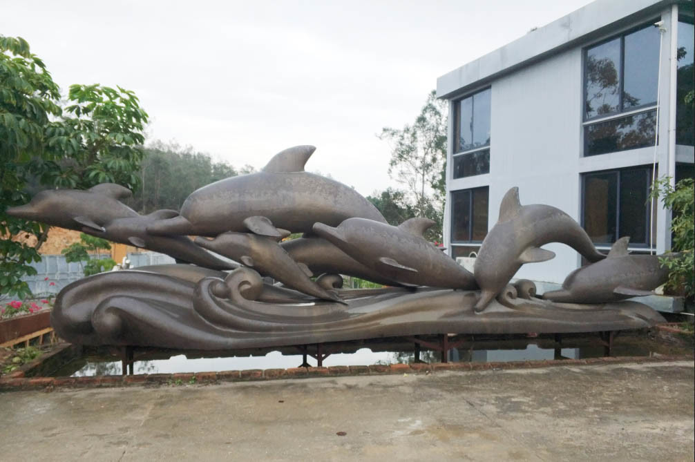 Cast Metal Bronze Animal Sculptures Realistic Style For Public Decoration