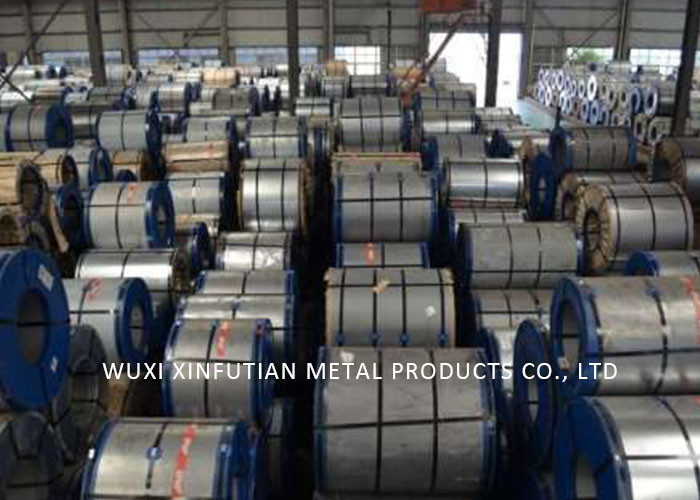 Quality Z40 0.5-1.5mm Hot Dipped Galvanized Steel Coil DX51D Grade SGCC Long Life for sale