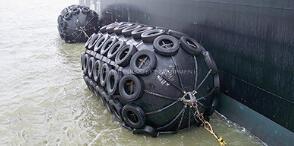 Quality Pneumatic Rubber Marine Fenders Marine Rubber Fender for sale