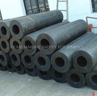 Quality High Energy Absorption Marine Cylindrical Fender for sale