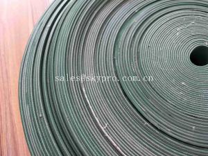 Quality Oil - Proof Green PVC Rubber Conveyor Belt With Cleat Flange Skirt Sidewall for sale
