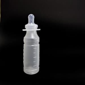 Quality Free sample full body silicone baby bottle china baby feeding bottle with spoon feeder case silicon for sale
