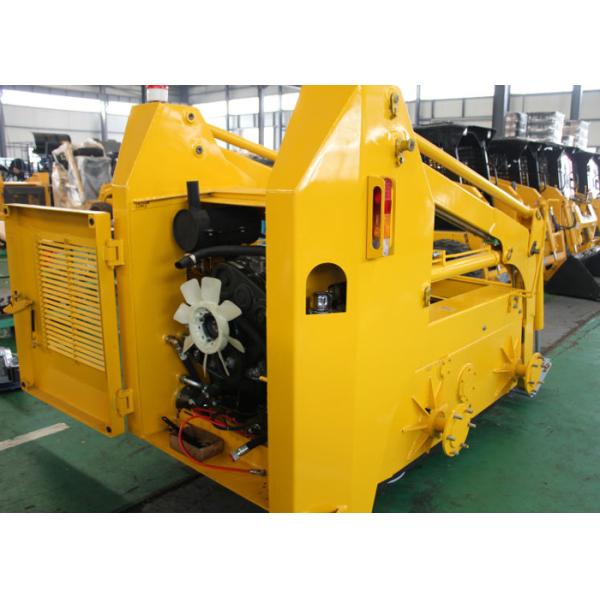 Direct Injection 4 Stroke Diesel Engine Tracked Skid Steer , Crawler Compact Skid Steer