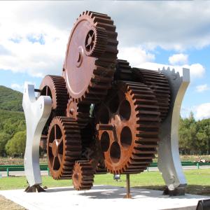 Quality Contemporary Outdoor Patina Steel Art Sculpture For Decoration for sale