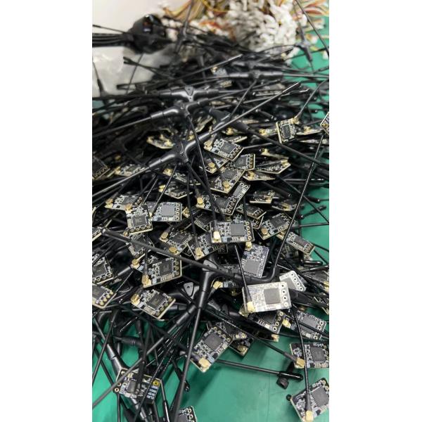 ELRS915 915MHZ Receiver ExpressLRS Alternative for Happymodel ES900RX BETA Drone 2.4GHz Remote Control Aluminium Alloy Material