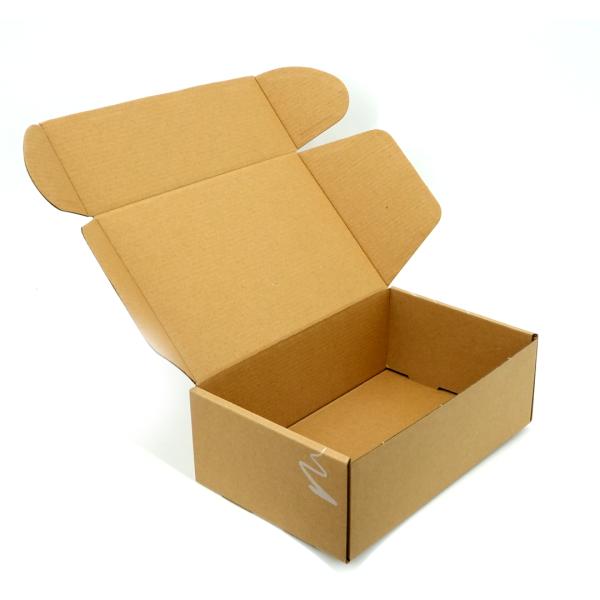 Small Cardboard Corrugated Folding Garment Packaging Box ISO 9001 / 14001 Certified