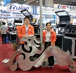 Large 3D Channel Letter Bending Machine Ejon ET80 3000KG Weight 5.0kW Power CNC Control