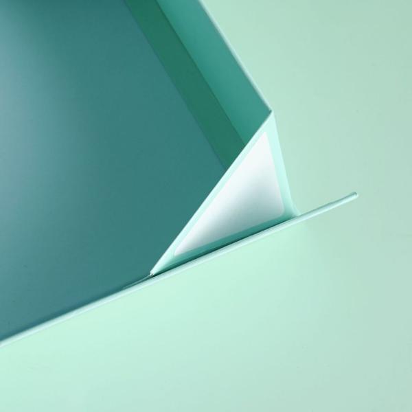 Middle Pink Folding Gift Box Book Shaped Paper Rigid Packaging Box Matt Lamination