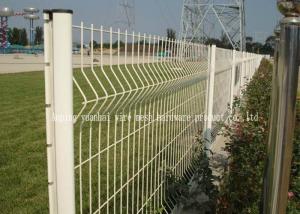 China Triangle Welded Wire Mesh Fence Panels , Wire Mesh Garden Fence Unique Design on sale