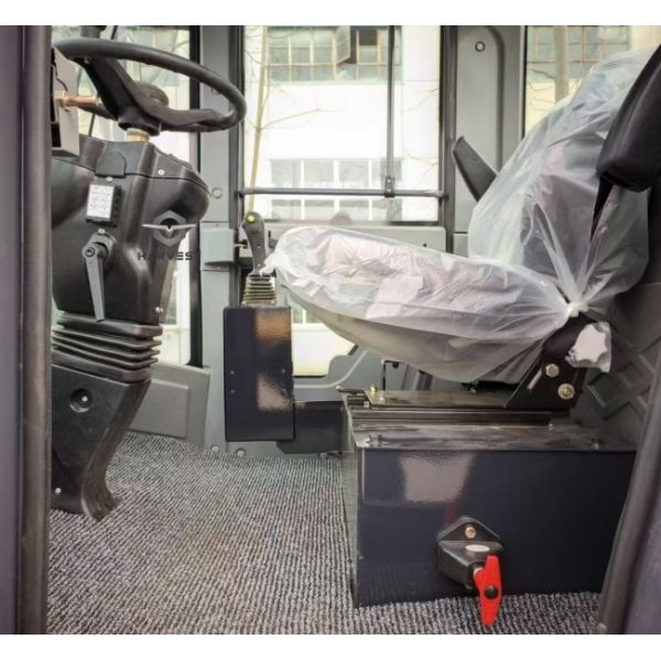 14Ton Hydraulic Drive Single Drum Vibratory Roller LTS214H With 110KW Cummins Engine