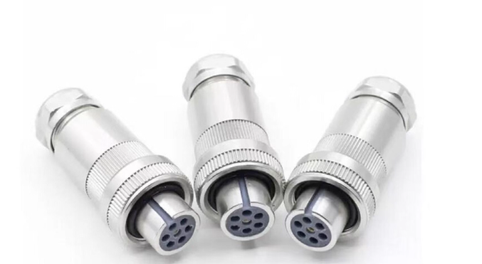 Waterproof Servo Motor Connector with Metal/Plastic Construction and Wide Operating Temperature -40℃ to +105℃ for Proportional Valves