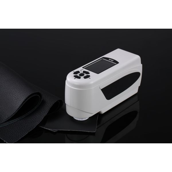 CE Passed Laboratory Colorimeter NR200 For Bath Towel Pillow Covers Color Difference Analyze