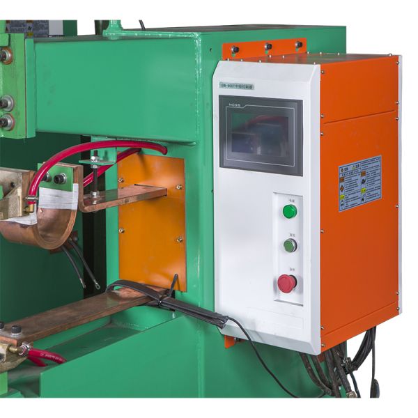 Professional Medium Frequency Welder for Spot Welding 5-120A Current Portable Design
