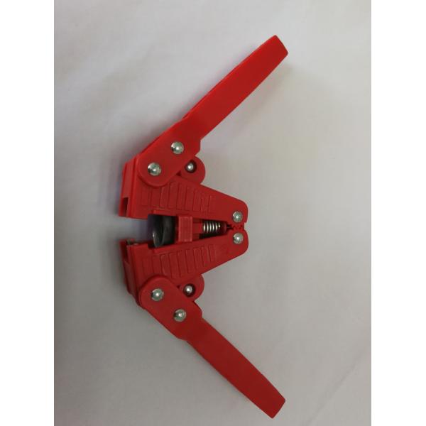 Double Lever Manual Bottle Capper Plastic Red Color With Built In Magnet