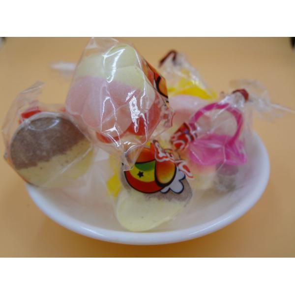 Ring shape compressed milk candy packed in plastic jar milk chocolate strawberry flavor