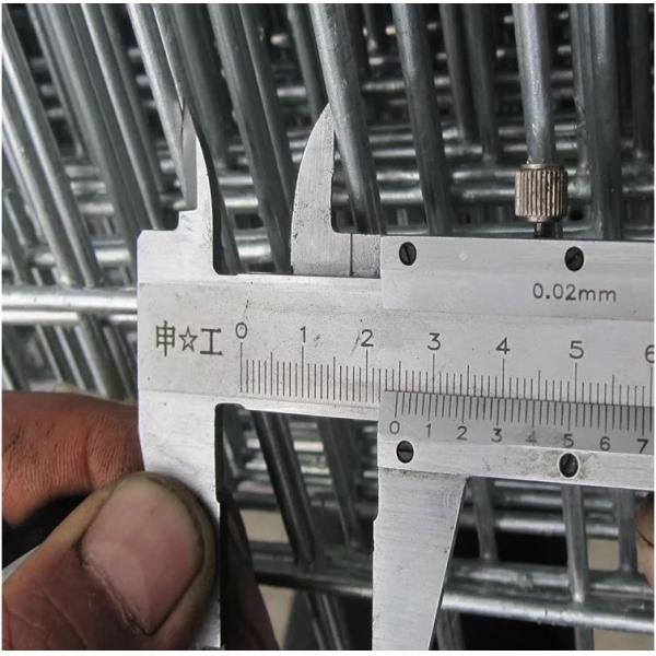 Hot Dipped Galvanized Plastic Coated Wire Mesh Fencing 0.4mm-5.2mm Rustproof