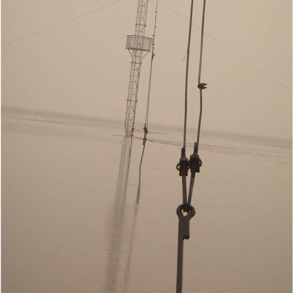 Round face 3 Legs Angular Steel Gsm Antenna Tower