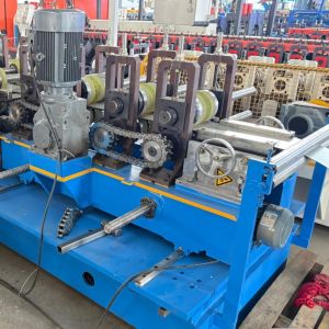 Width adjustable ridge cap rolling forming machine