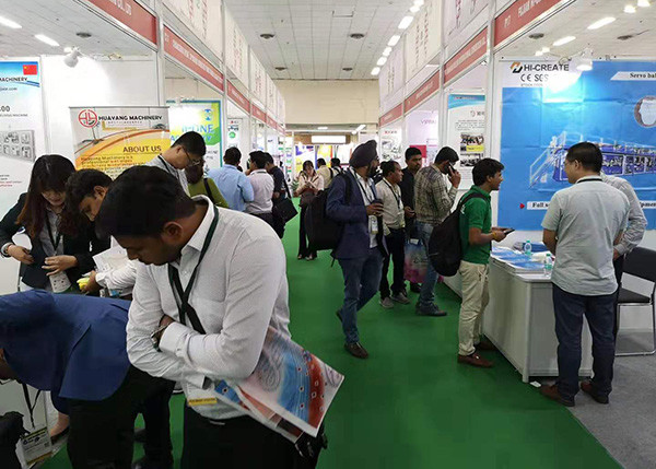 60PPM Full Servo Sanitary Towel Packaging Machine