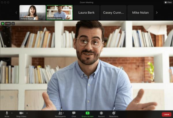 Buy Zoom conference call now provides free users with functions such as automatically generating subtitles at wholesale prices