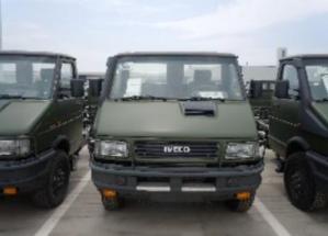 Quality IVECO NJ2045SAAG Diesel Second Hand Off Road Vehicles CHASSIS CAB 500km Range for sale