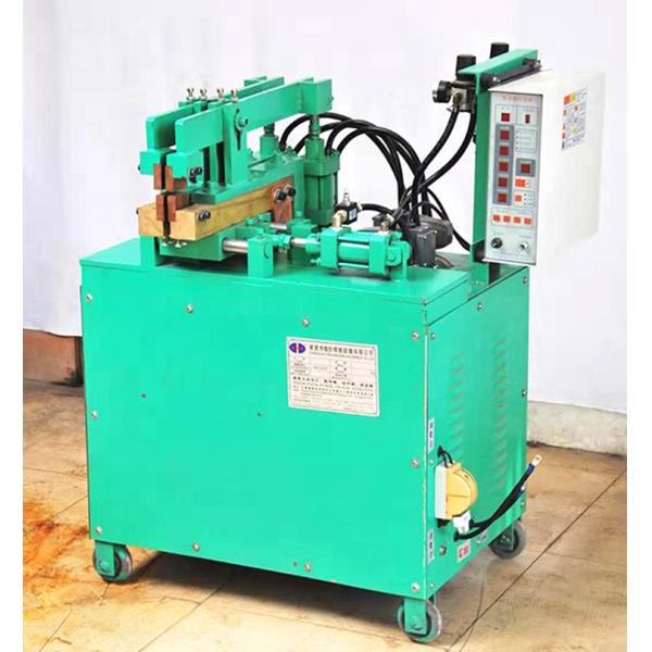 1200*400*380 Dimensions Foot Step Style Welding Machine for Precise Welding Results
