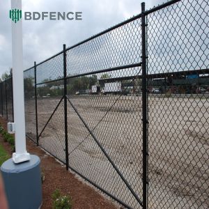 Logistics Park Chain Link Fence Loading Dock