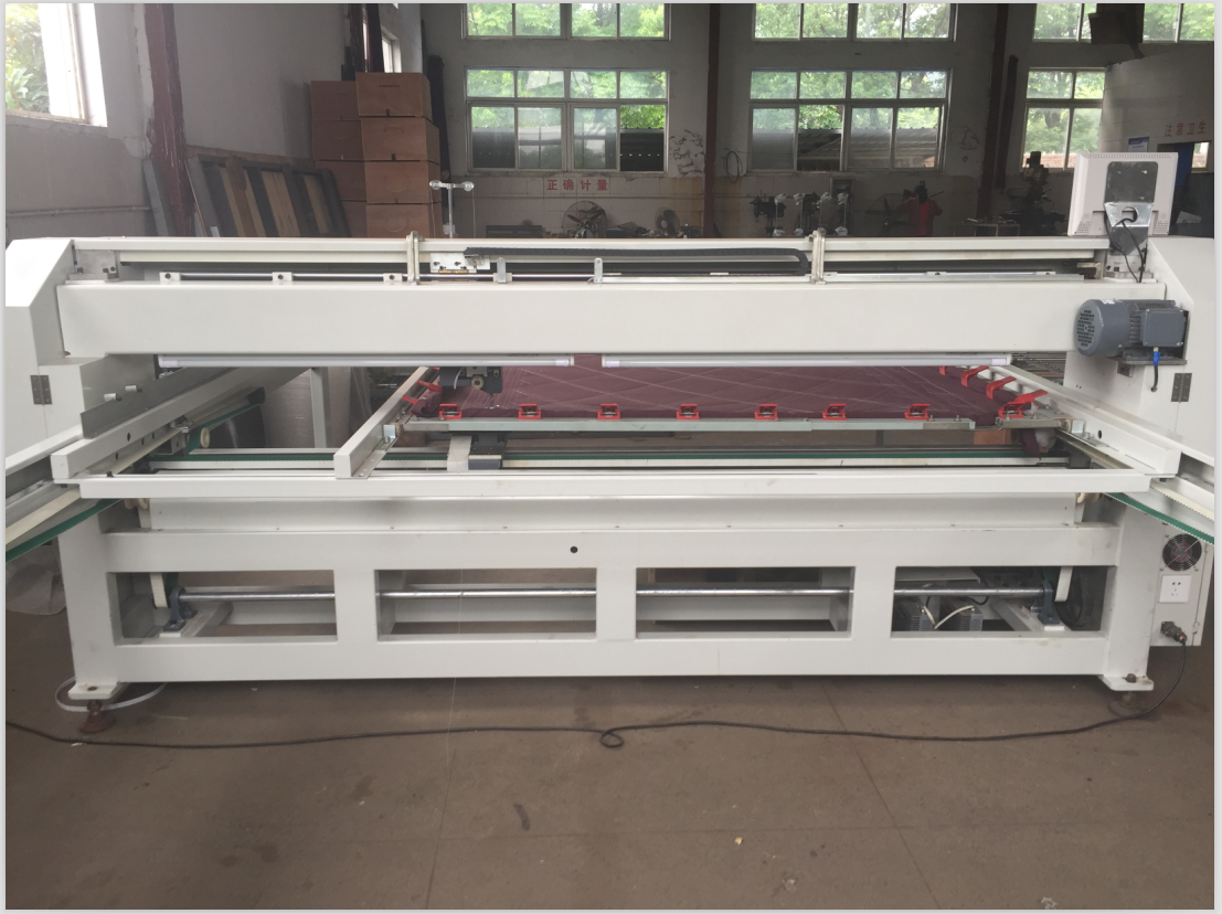 Effcient Single Needle Quilting Machine 1500 G / Square Quilt Thickness