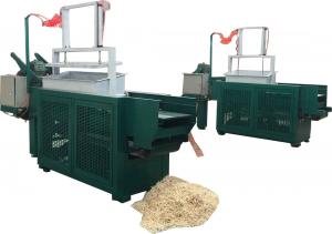 China Automatic wood shaving machine for animal bedding / Hydraulic Vertical Metering Baler for sale on sale