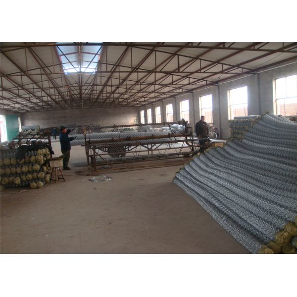 woven mesh chain link mesh fencing 4ft x 100ft standard roll for sale 2" x 2" mesh 9 gauge wire zinc 275 gam/SQM