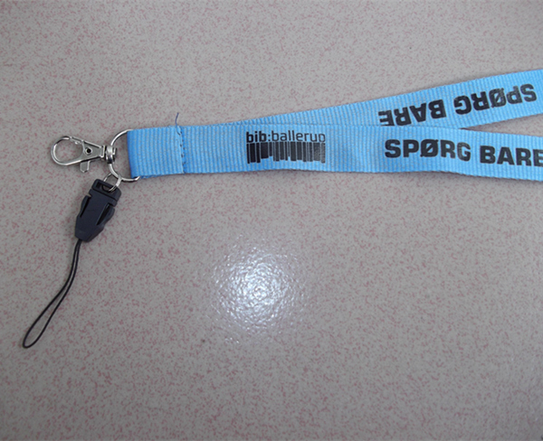 Cheap flat polyester lanyard with phone string, polyester mobile phone hanging lanyards,